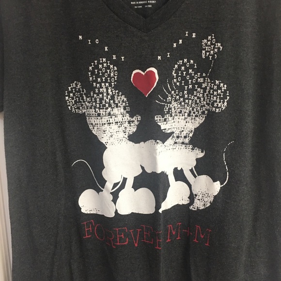 Disney Mickey & Minnie Tee - Picture 2 of 9